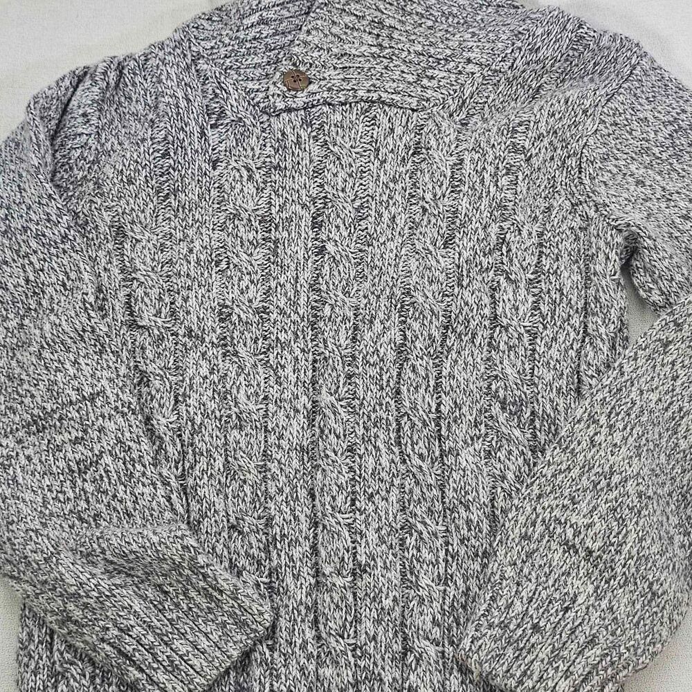 Boy's Cable Knit Sweater.  Size 5T.  Color Grey
